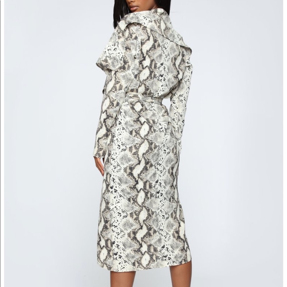 Snake Skin Duster - Picture 2 of 7